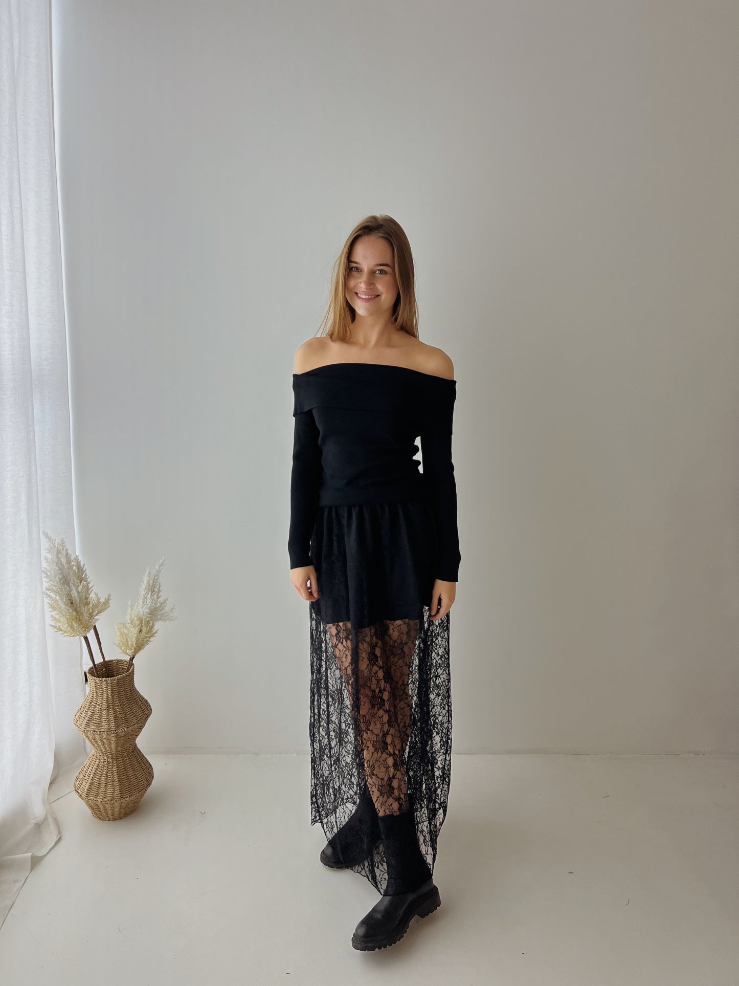 Alexia top zwart MINI PRIJSJE