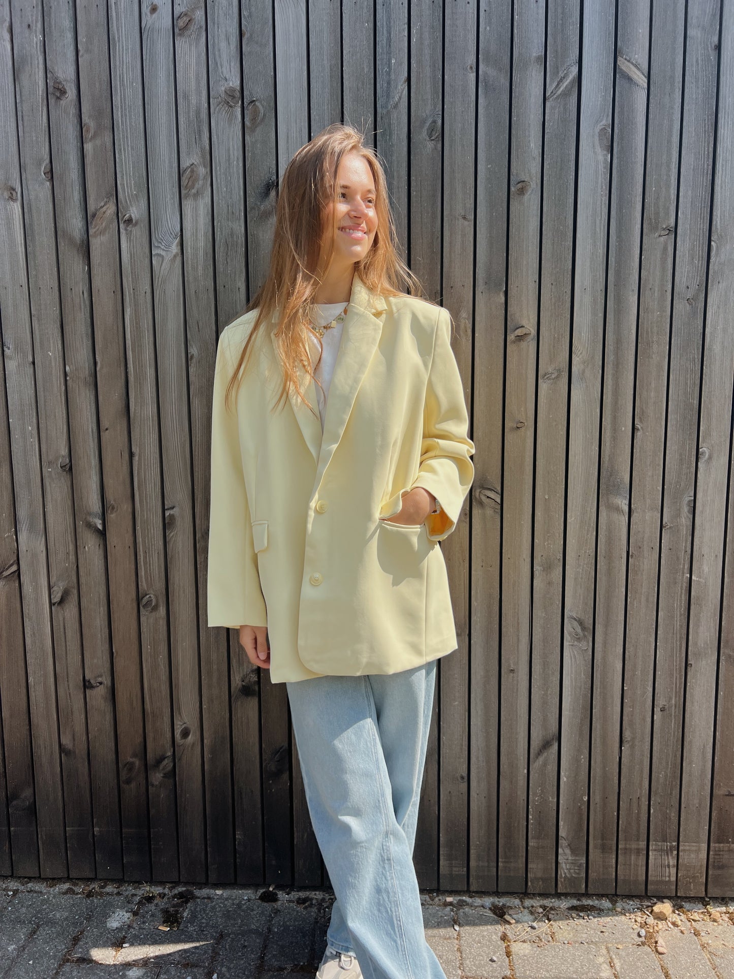 Georgia blazer geel