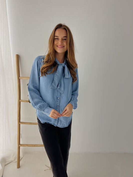 Elodie blouse.  LAATSTE STUK