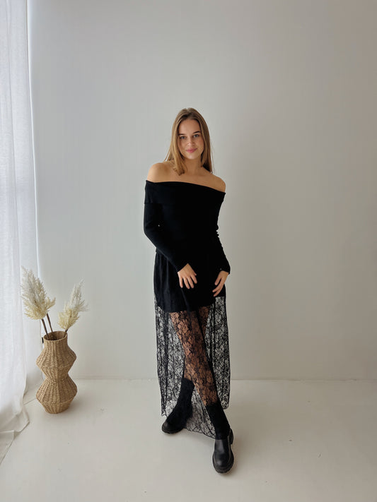 Alexia top zwart.   LAATSTE STUK