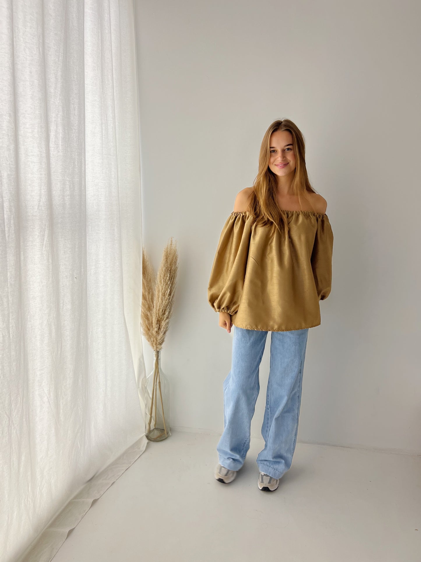 Blaire blouse camel