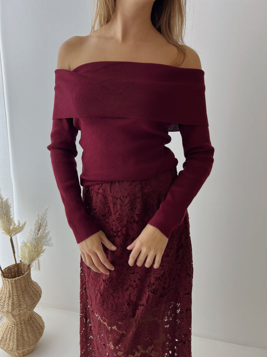 Alexia top bordeaux.   LAATSTE STUK